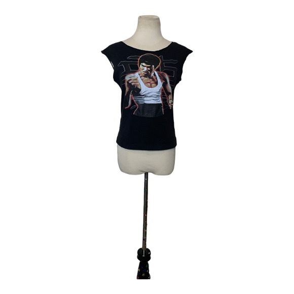 C. LUe Tops - C. LUe vintage black cap sleeves Bruce Lee print top size 2